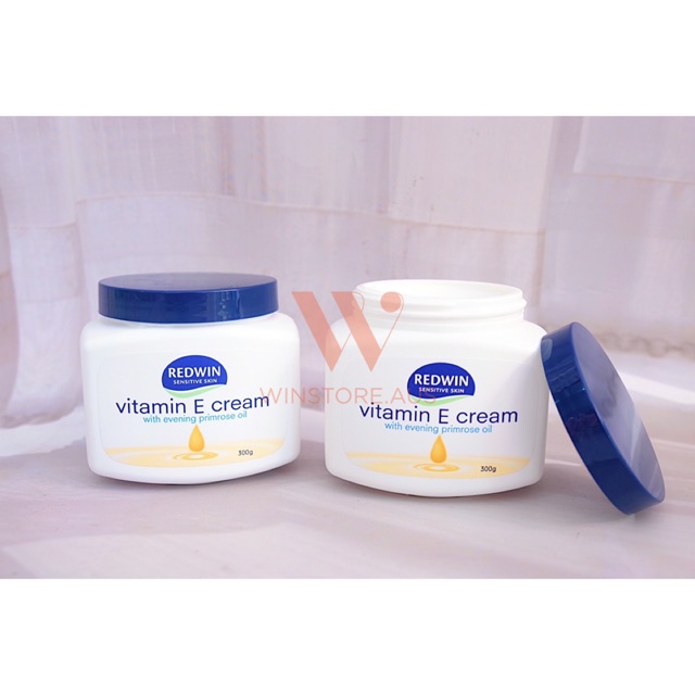Kem Dưỡng Da Mềm Mịn Redwin Vitamin E Cream hộp 300g Của Úc