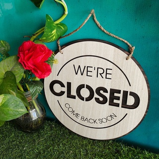 Bảng treo Open - Closed bằng gỗ 2 mặt