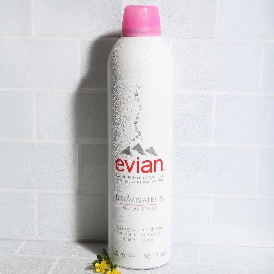 Xịt khoáng cấp ẩm và làm dịu da evian® Facial Spray 300ml