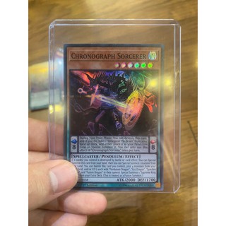 Lá bài thẻ bài Yugioh Chronograph Sorcerer – Super Rare - Tặng bọc bài nhựa bảo quản