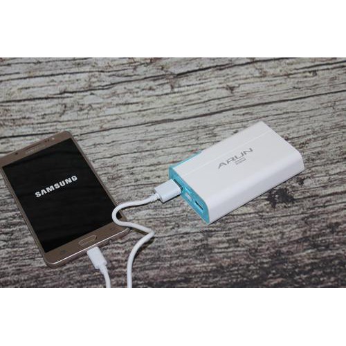 Sạc Dự Phòng Y39 Chính Hãng 2 Cổng USB Sạc Nhanh An Toàn 8400mAh