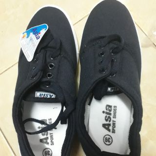 Giày asia nam