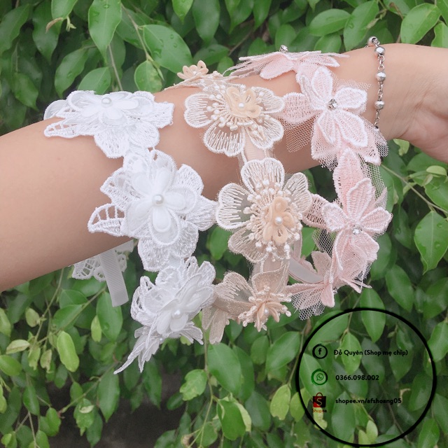 Bờm hoa cho bé gái