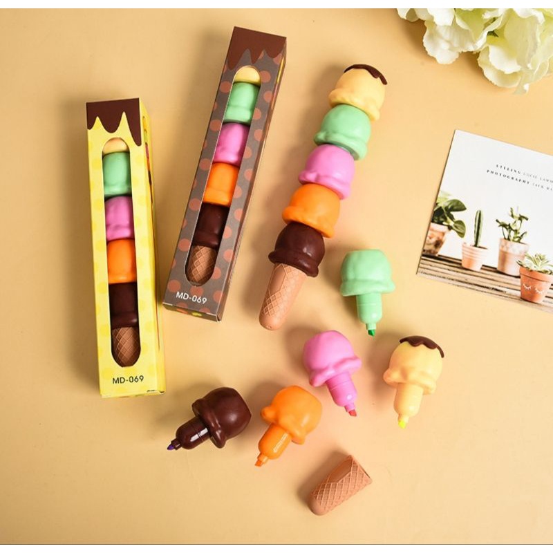 BÚT DẠ QUANG HÌNH CÂY KEM CUTE 5 IN 1 (bút nhớ)