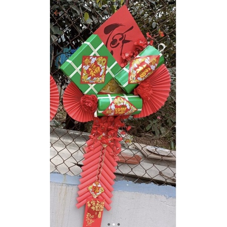 Mẹt bánh trưng,bánh tét, hoa đào trang trí tết siêu đẹp