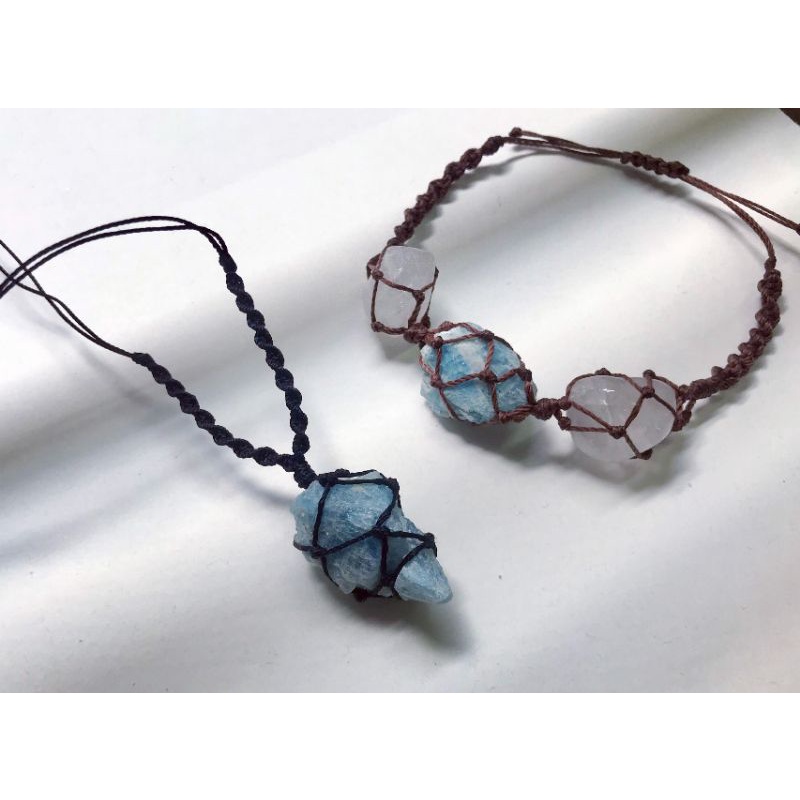 Vòng cổ aquamarine đan macrame