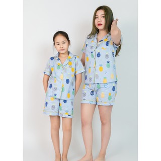 Pijama mẹ và bé áo cộc quần đùi màu xanh tím hình quả dứa