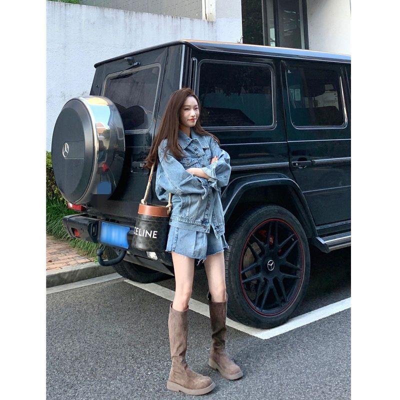 Áo Khoác Denim Lưng Cao Dáng Ngắn Thời Trang Cá Tính Cho Nữ