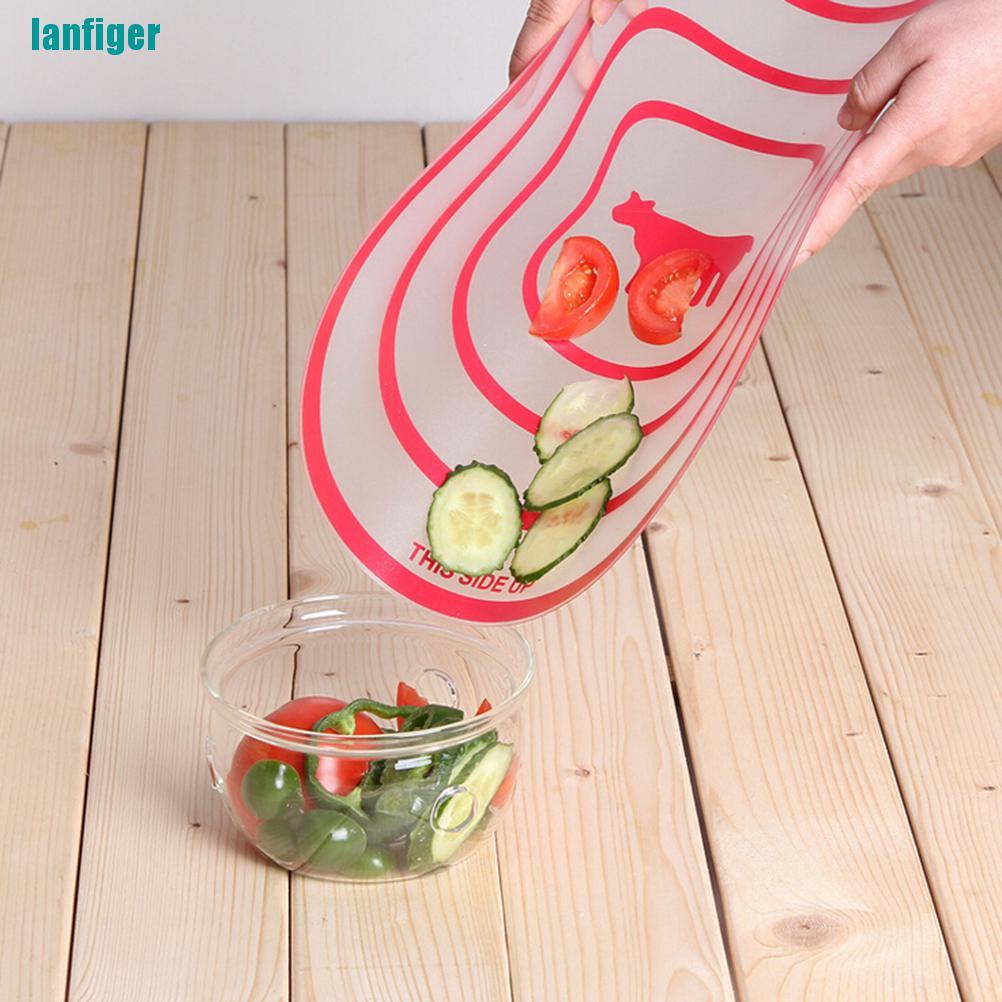 Thớt Cắt Rau Củ Quả Bằng Nhựa Linh Hoạt Tiện Dụng Cho Nhà Bếp