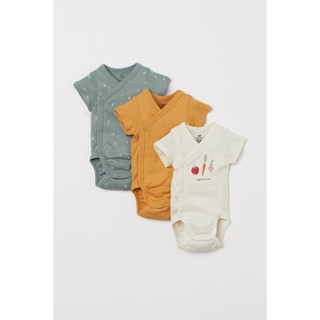 Set 3 bodysuit Hm auth (hàng oder, k có sẵn)
