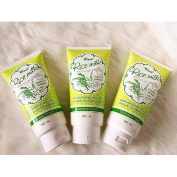 Sữa Rửa Mặt Cám Gạo Thái Lan 180ml