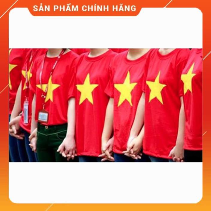 Áo thun hình lá cờ Việt Nam