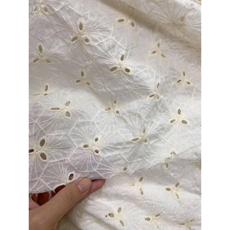 Vải thô thêu xuất dư