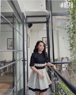 Đầm phối màu xếp ly