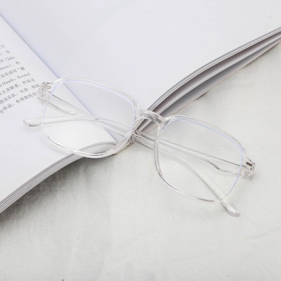 【0-600°】【Hàng Có Sẵn】Kính Cận Gọng Nhựa Chống Bức Xạ Ánh Sáng Xanh Dương Cho Nam Và Nữ