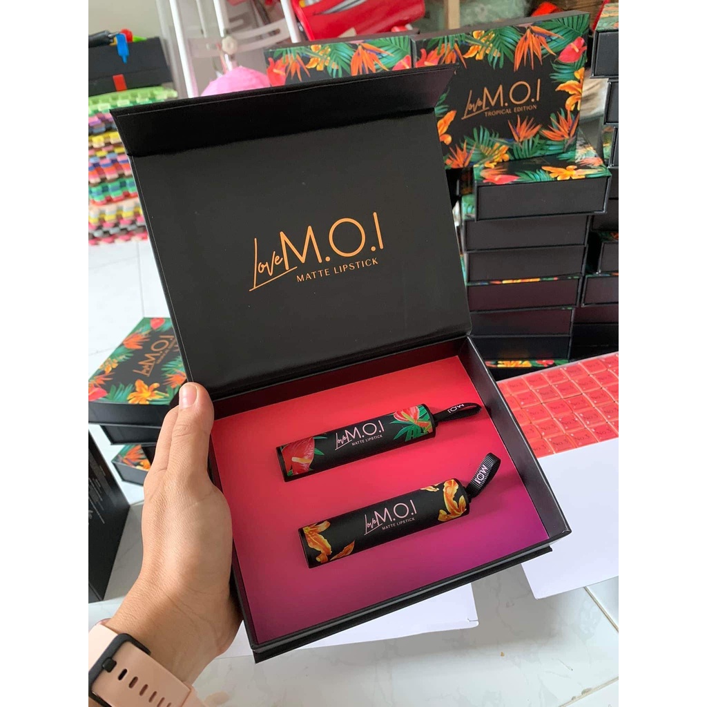 Son thỏi lì Love MOI Tropical Limited BST Mới lâu trôi hãng MOI Hồ Ngọc Hà