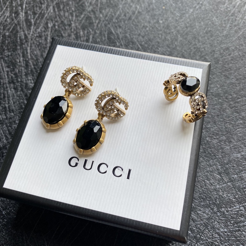 Bông Tai Gucci Bằng Thép Titan Hình Logo GG Đôi Thời Trang Cho Nữ