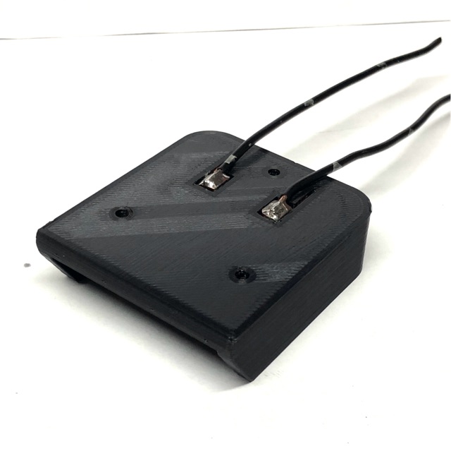 Đế pin dewalt 10.8v/ 12v.