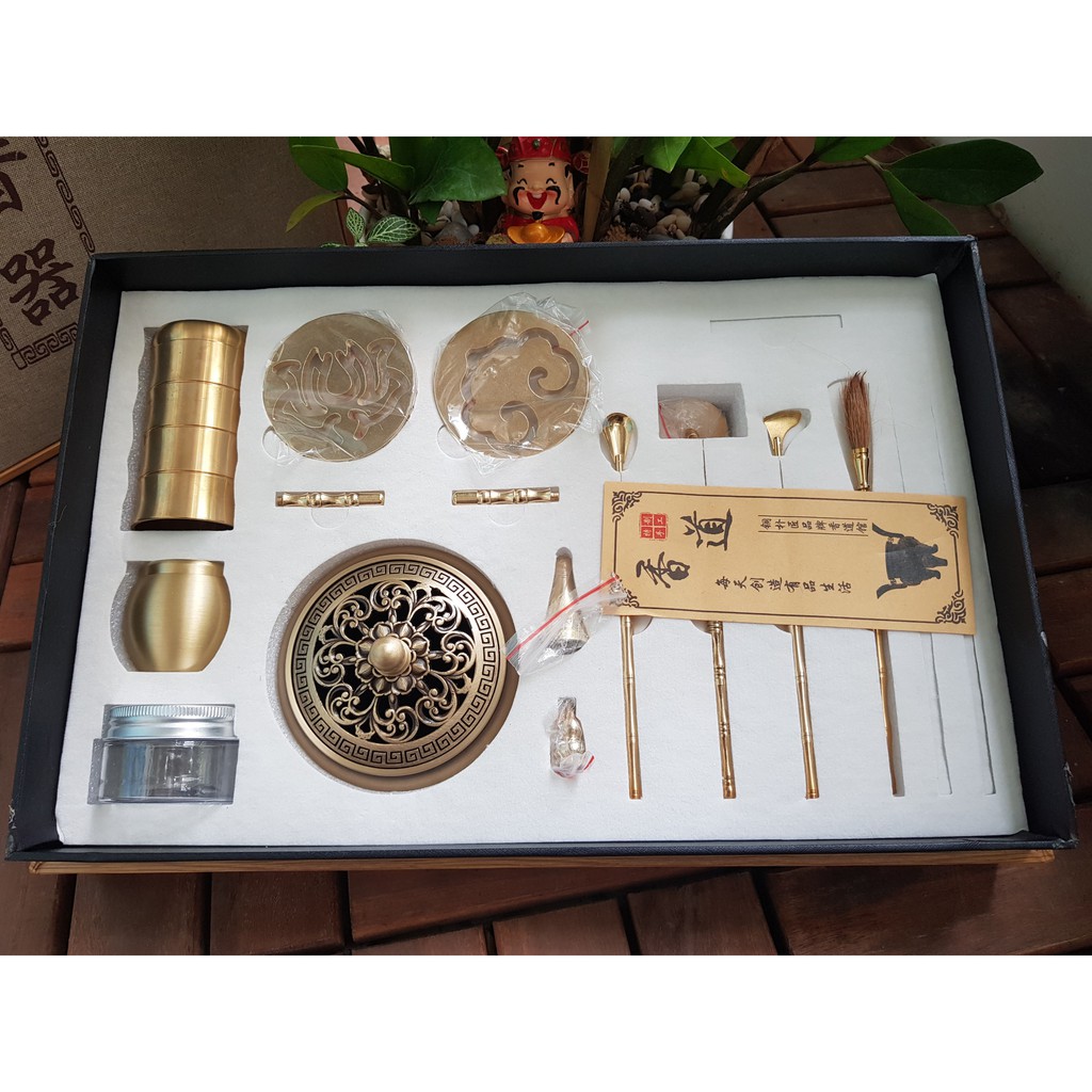 Bộ dụng cụ đốt trầm hương cao cấp chất liệu đồng nguyên khối, dùng để xông đốt trầm, lư xông quà tặng sang trọng độc đáo
