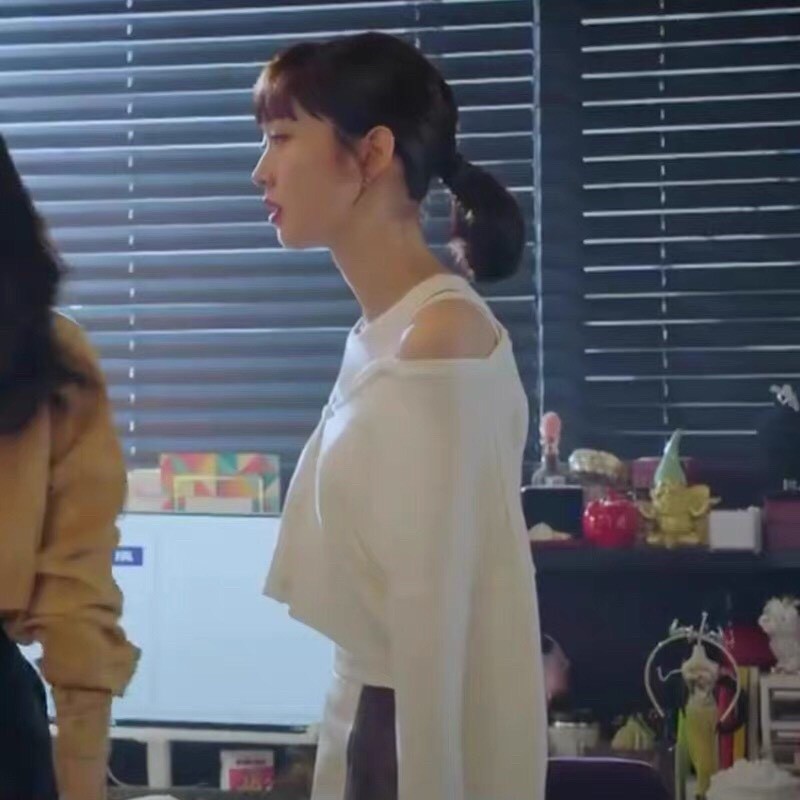 ÁO LEN TRỄ VAI JU SEOK KYUNG PENTHOUSE