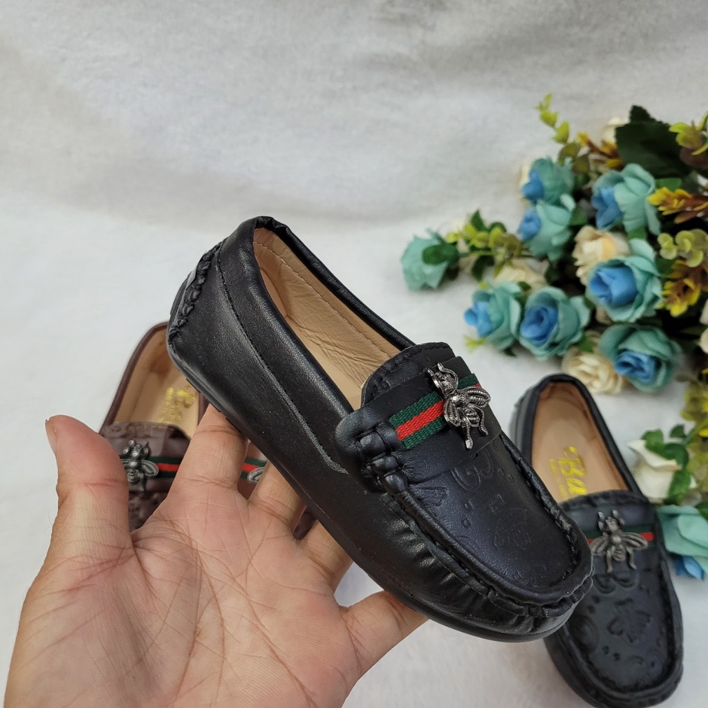 Giày Lười Ong sang chảnh cho bé trai