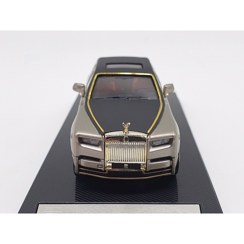 Xe Mô Hình Rolls-Royce Phantom 1:64 Collector's Model (Nâu Mui Đen Viền Vàng)