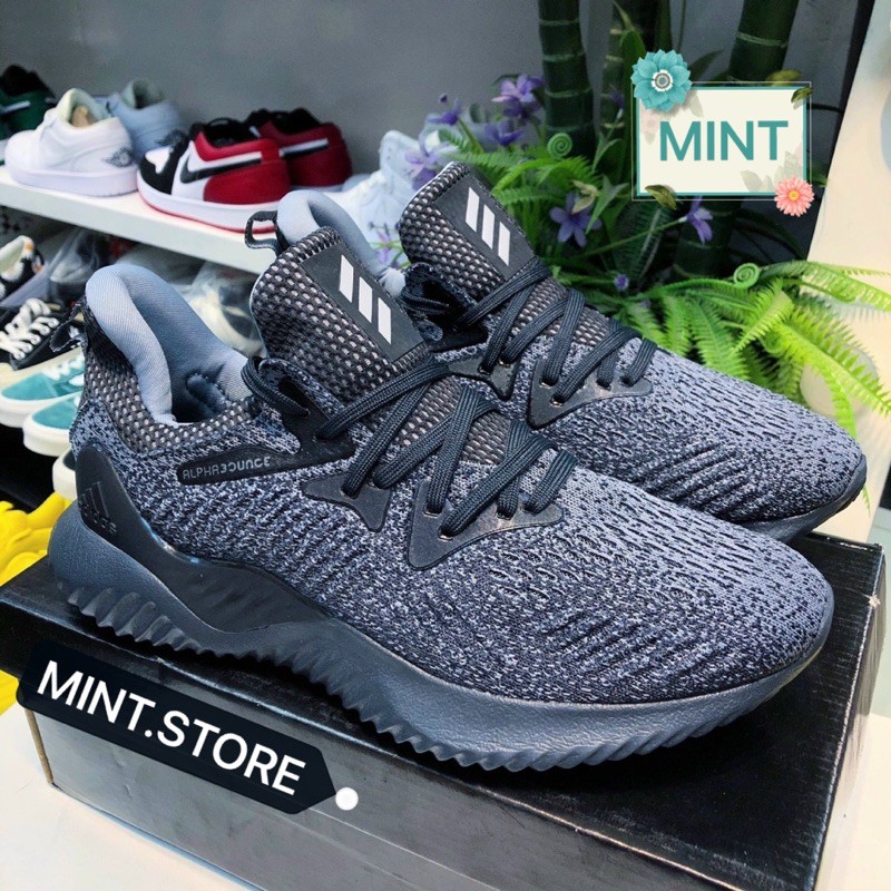 Giày thể thao sneaker alphabounce đen đốm đen