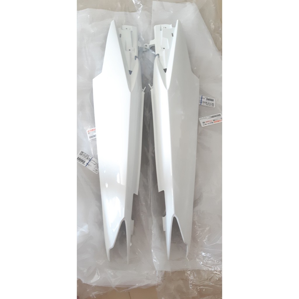 Ốp sườn Exciter 2011 - 2014 trắng Yamaha
