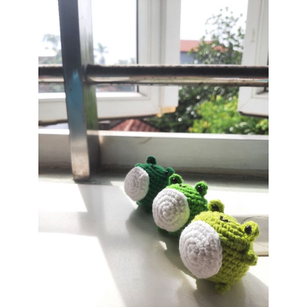 Móc khóa ếch con tròn ủm móc len - Amigurumi frog 🐸