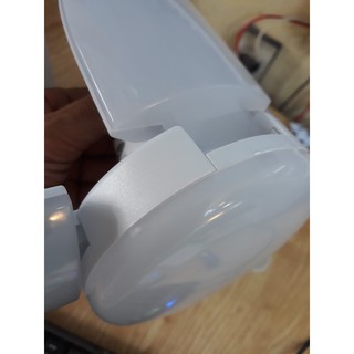 Đèn Led Tùy Chỉnh Góc Chiếu