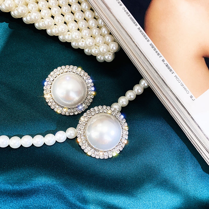 Khuyên Tai Nữ Trang Tạo Hình Độc Đáo