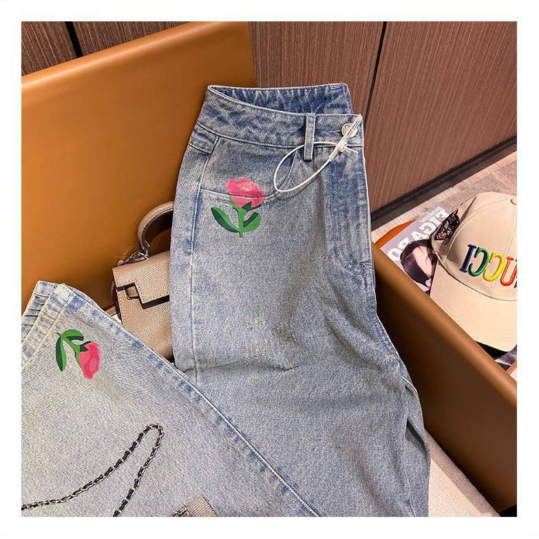 Quần Jean Ống Suông Họa Tiết Hoa Hồng Nhỏ Phong Cách Nhật Bản Thời Trang Cho Nữ 2022