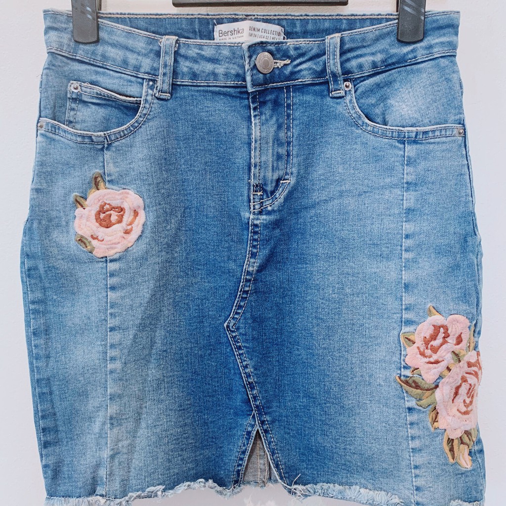 CHÂN VÁY BÚT CHÌ NỮ - BERSHKA – XANH DƯƠNG – SIZE 34/02/24 – 2 TÚI TRƯỚC 2 TÚI SAU – KÉO KHOÁ SAU – 