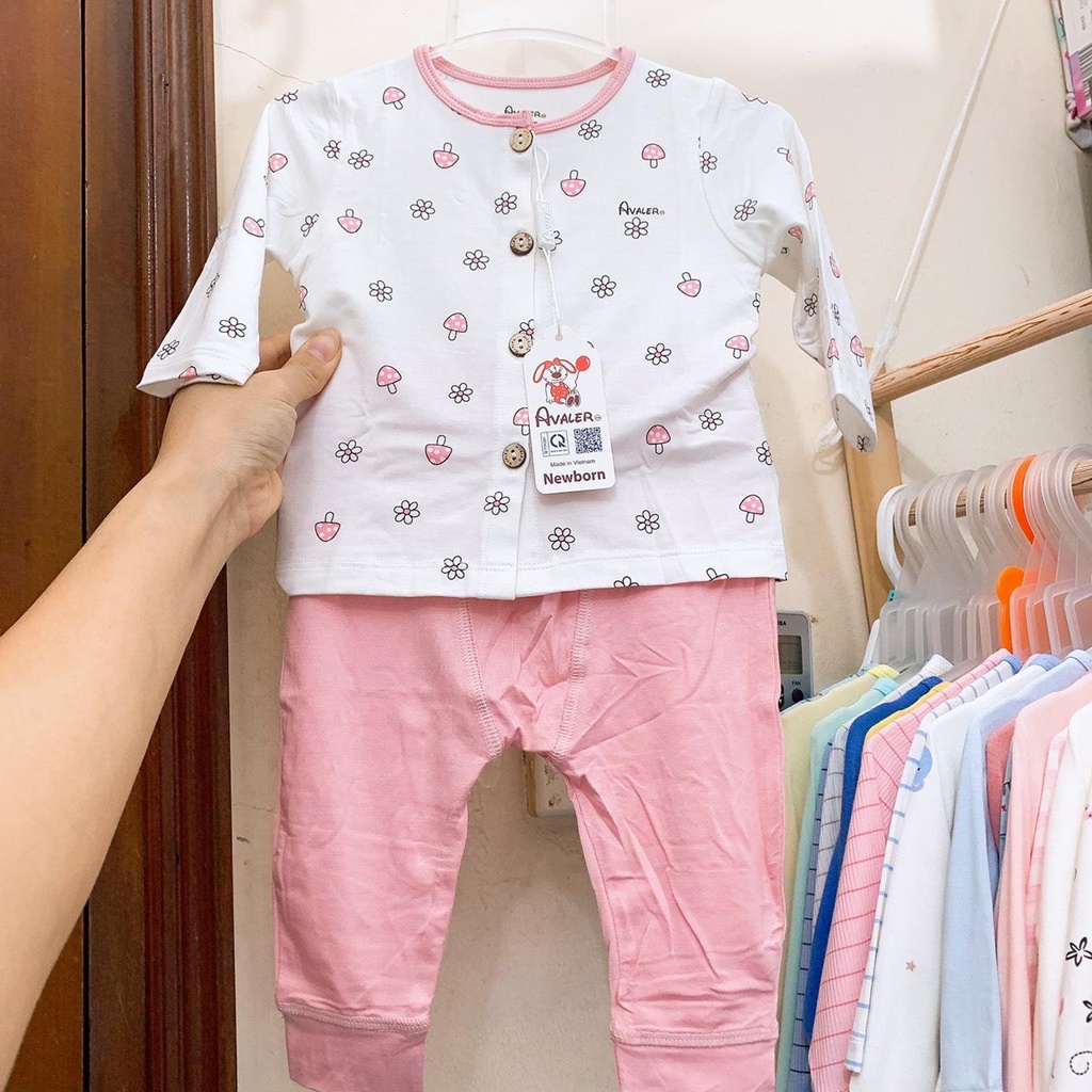 [Chính hãng] Bộ dài tay sơ sinh cài thẳng vải sợi tre Avaler phối màu bé trai/ bé gái