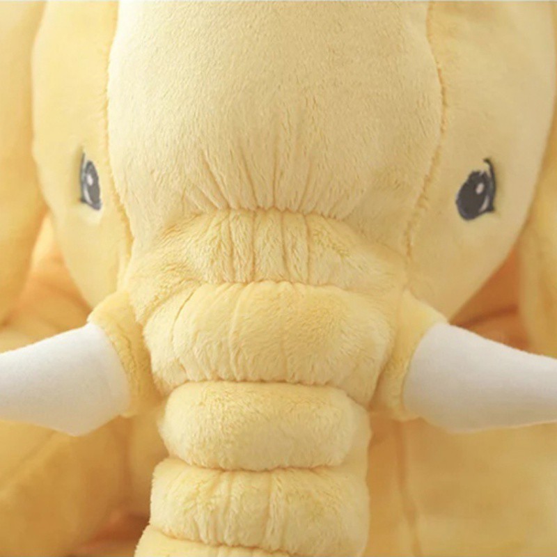 Gối nhồi bông hình chú voi dễ thương