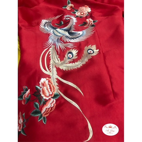 Áo dài gia đình Tết May Mắn chất liệu tafeta lụa đứng form cực kỳ sang chảnh màu sắc may mắn đủ áo dài bố mẹ trai gái