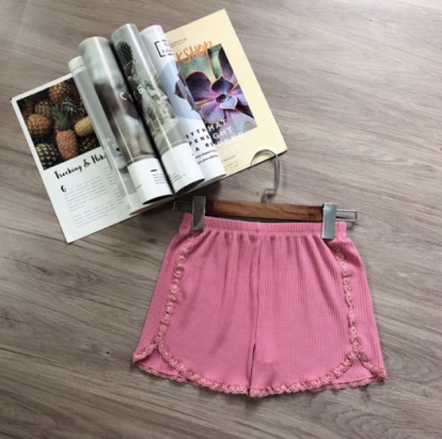 Quần đùi mặc ở nhà hoặc mặc trong váy | BigBuy360 - bigbuy360.vn