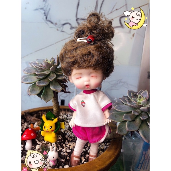 Quần áo búp bê ob11, 1/8 và  Búp bê OB11 mắt lim dim