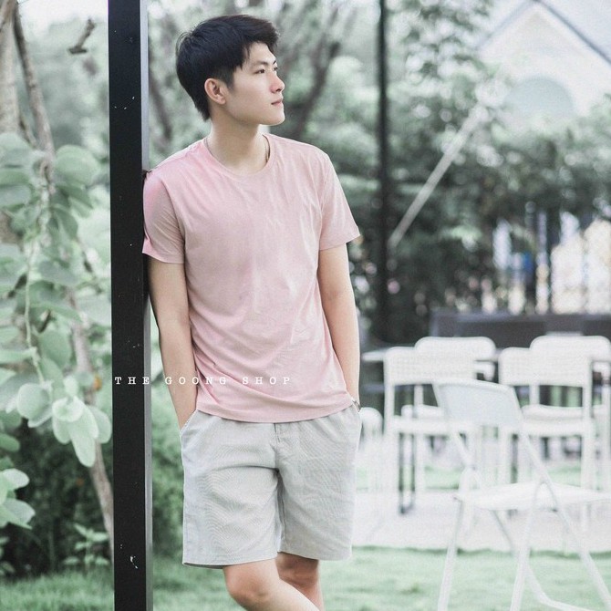 Áo Phông Trơn Nam TheGoong Cổ Tròn, Áo Thun Trơn Basic Cotton Cao Cấp Hàng Hiệu Không Cổ Thoáng Mát Tay Ngắn Màu Hồng JP