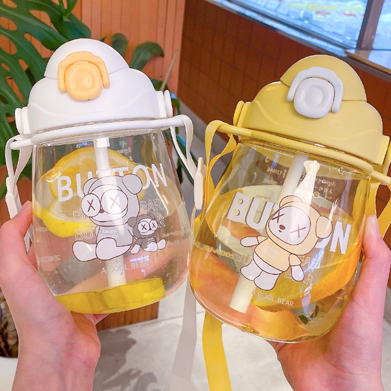 Bình nước thể thao gấu magic cute 1200ml và 1600ml có ống hút và vạch chia ml