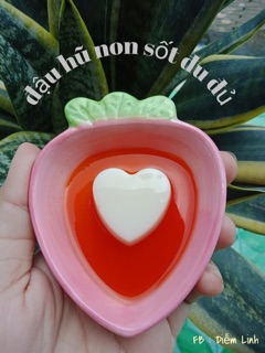 Bát sứ thỏ, cà rốt cho bé ăn dặm