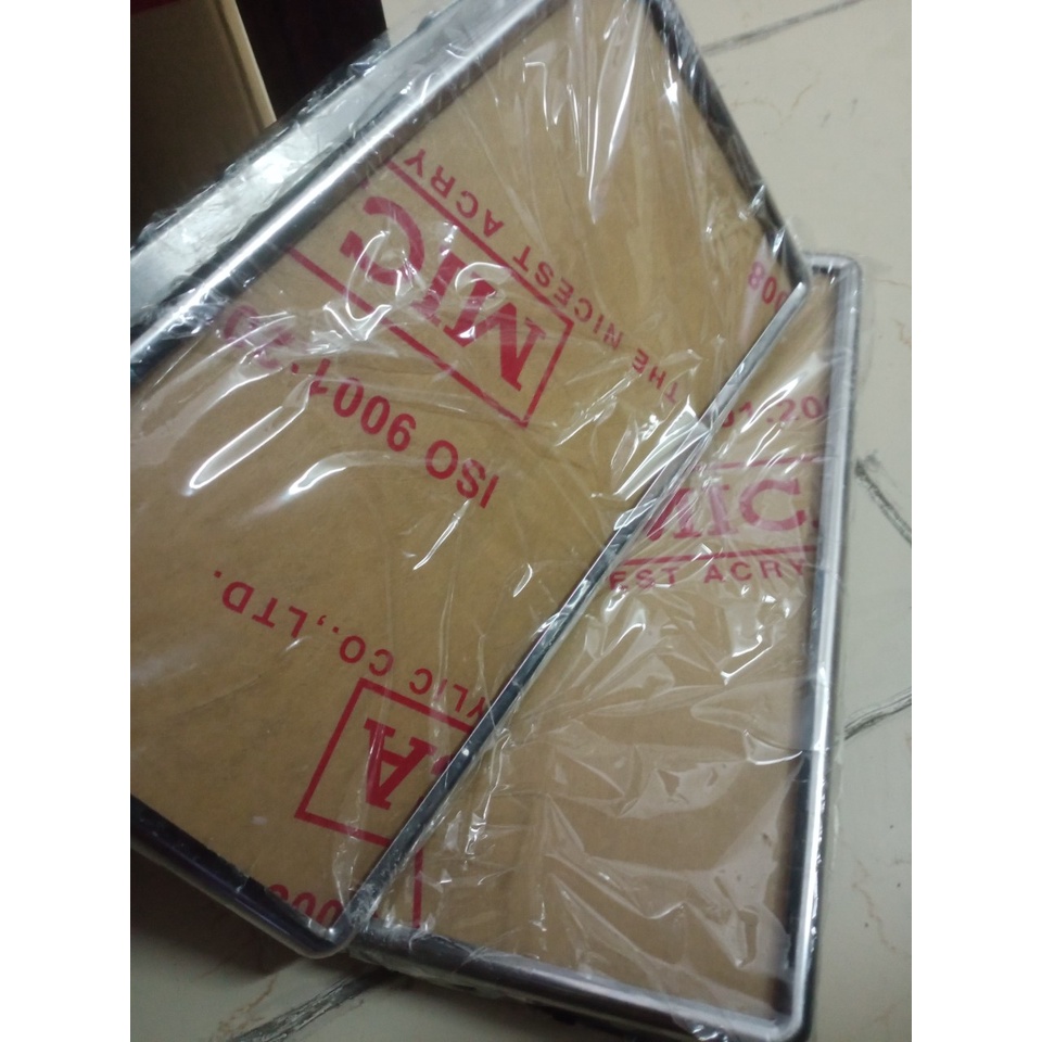 Bộ 2 Khung biển số xe ô tô trước, sau inox NHIỀU KÍCH THƯỚC MẪU MỚI.