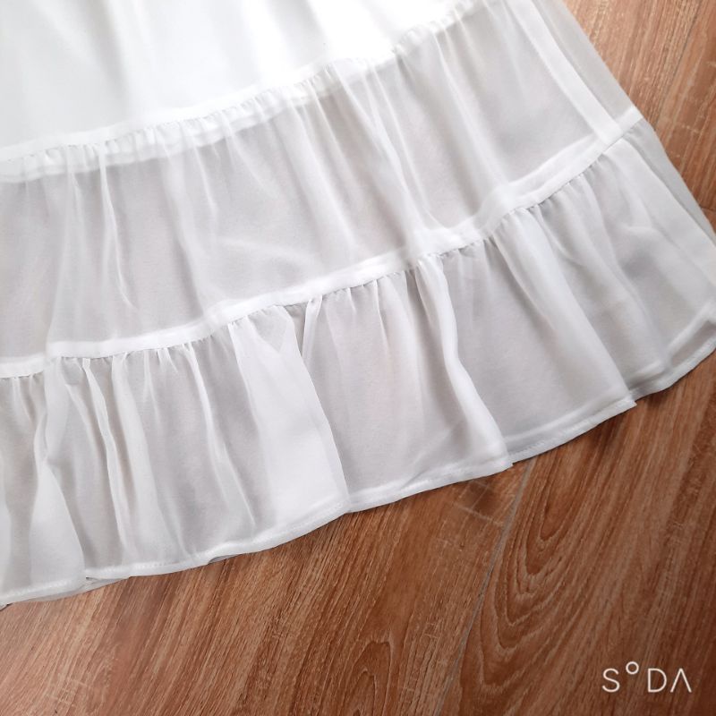 Chân váy xòe 2 lớp