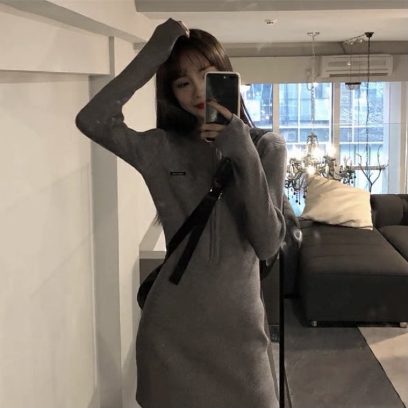 (HÀNG ĐANG VỀ) Váy body dài tay vải thun gân co dãn có khoá kéo trước ngực màu xám đậm có size dáng Hàn Quốc | BigBuy360 - bigbuy360.vn