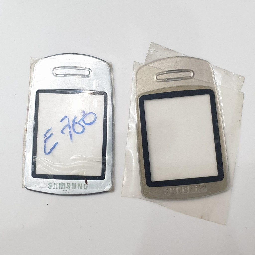 kính Samsung E700 ( Combo 2 cái )
