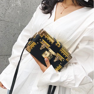 Túi hộp vuông đeo chéo nữ mạ vàng cao cấp ( VIDEO THẬT )