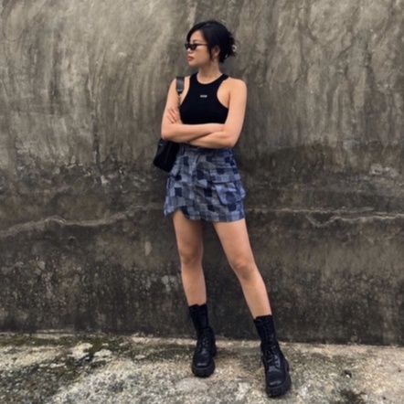 Chân váy jean nữ hoạ tiết ô vuông chắp vá