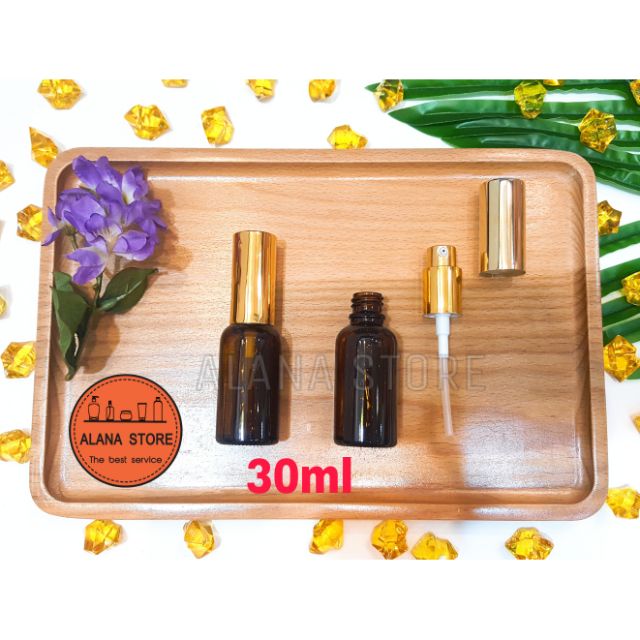 Lọ thủy tinh nâu vòi bơm nhôm vàng 30ml