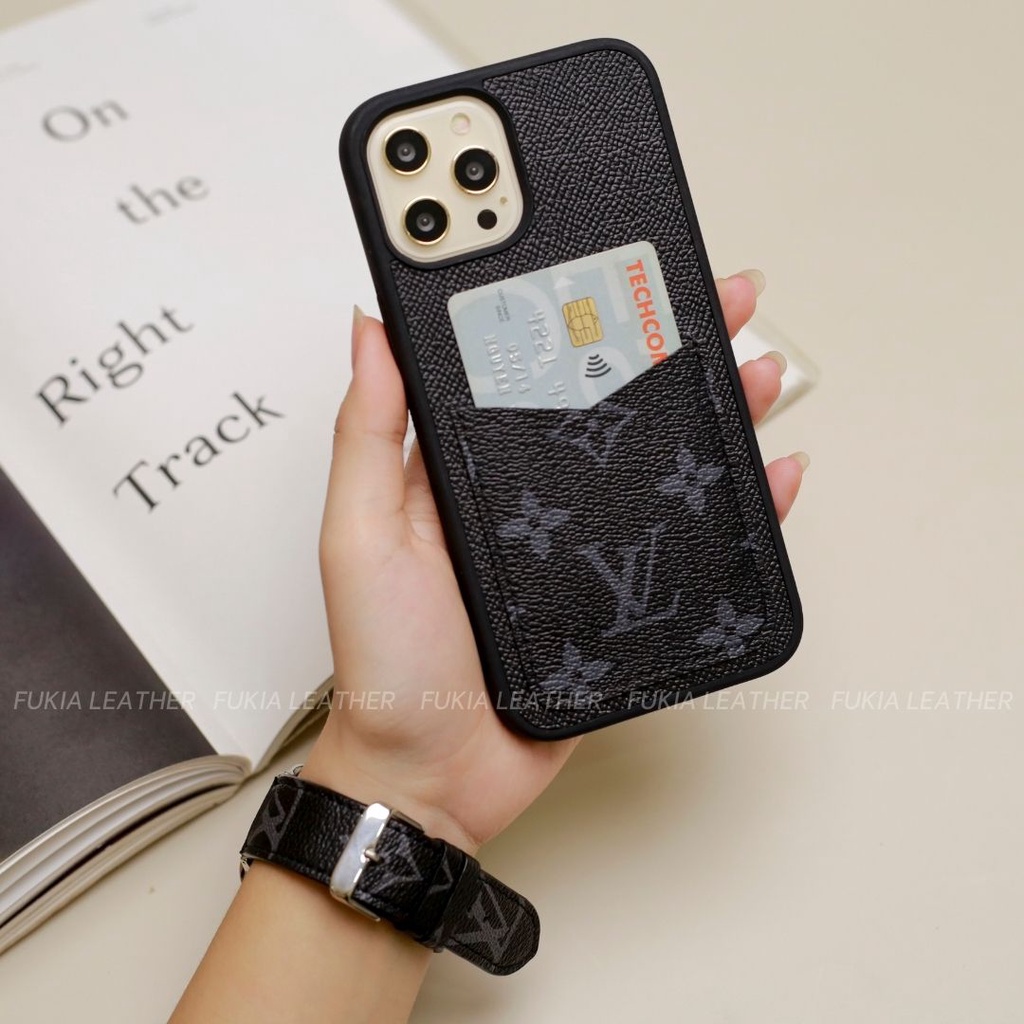 Ốp da thủ công Epsom đen khe thẻ IV Chữ đen cho IPhone 14/14Plus/14Pro/14Promax/13/13Pro/13Promax/12Promax ODTC128