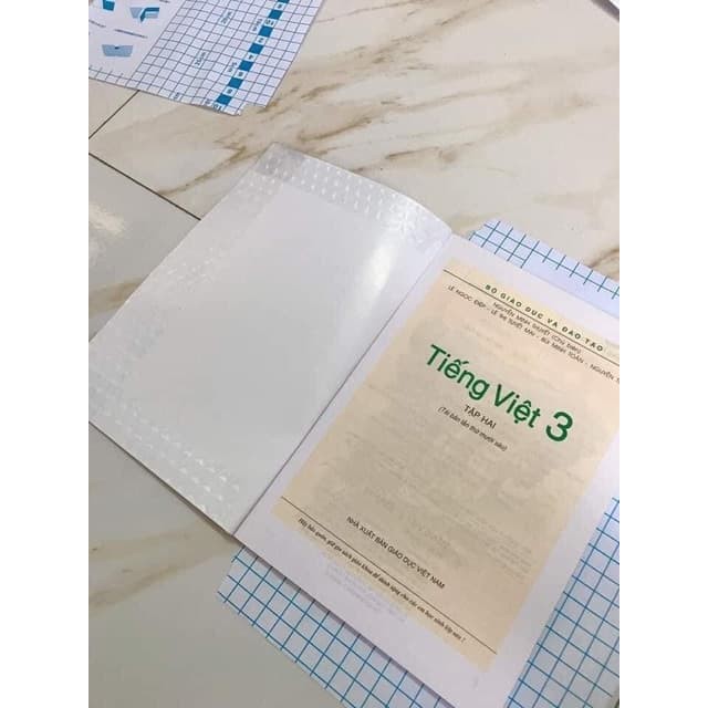 10 tờ decal bọc dán sách vở trong suốt vân chéo chống nước tặng dán nhãn